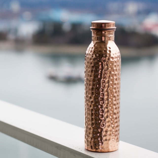 Copper Aura Luxe Hammered Copper Bottle