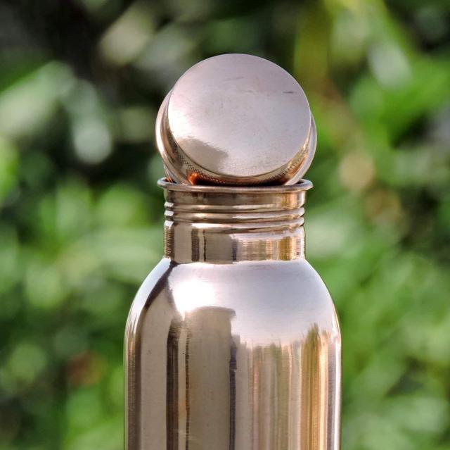 Copper Aura – Pure Polished Copper Water Bottle